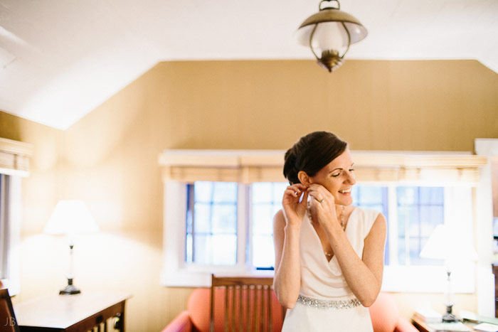 august wedding at skyland resort in shenandoah national park