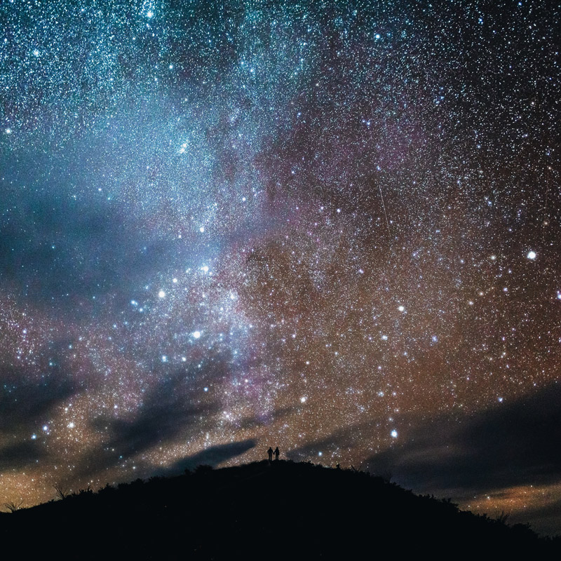 stars and shooting star engagement session