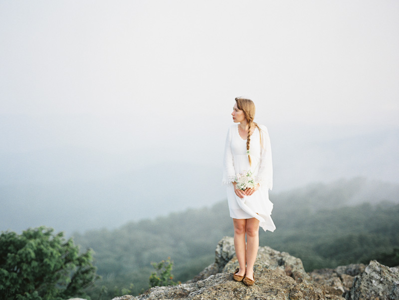 free spirit mountain bridal portraits session at sunrise with foraged wildflower bouquet