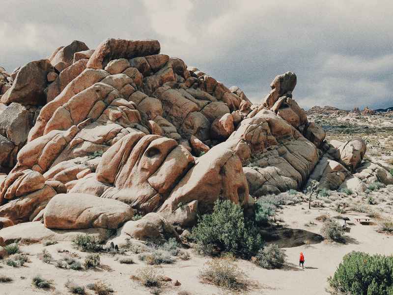 piles of granite boulders in joshua tree national park california