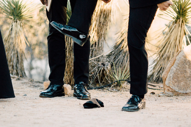 california desert wedding on halloween at the Joshua Tree Inn